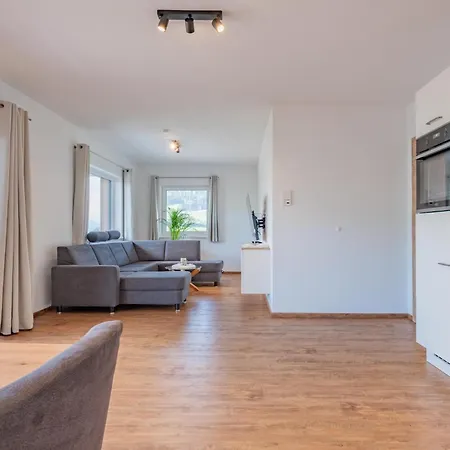 Blick Ins Salzachtal ミッタージル